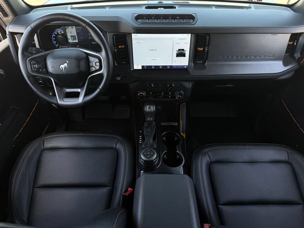 Used 2024 Ford Bronco Badlands AWD/4WD image 11