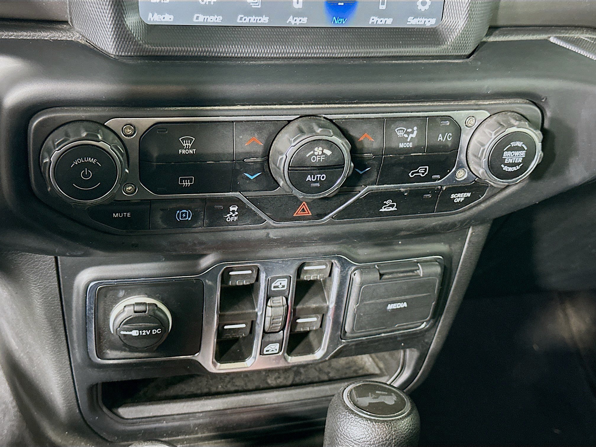 Used 2023 Jeep Wrangler Unlimited w/ 8.4" Radio Group AWD/4WD image 24