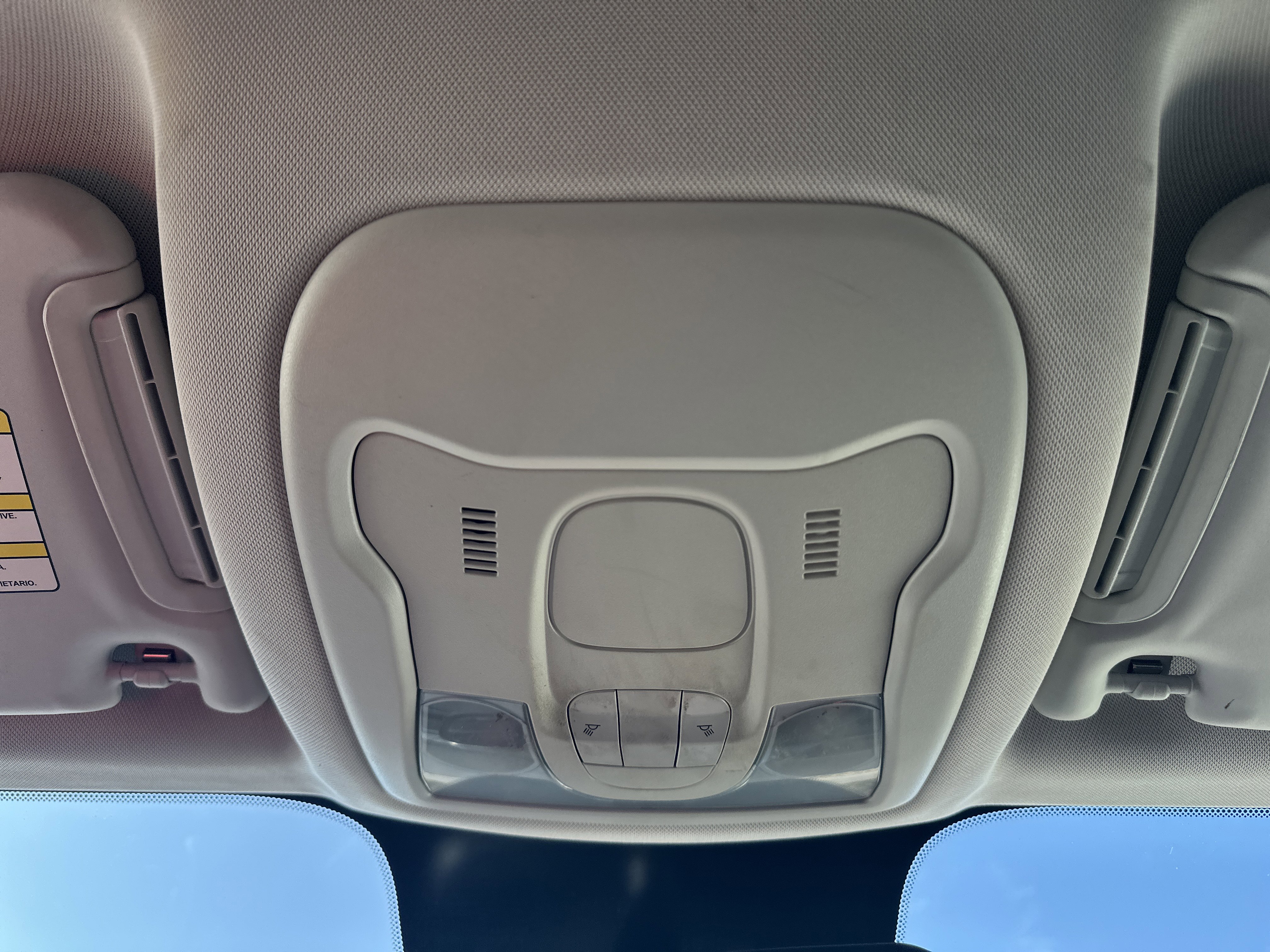 Used 2017 Jeep Renegade Sport w/ Power & Air Group image 18