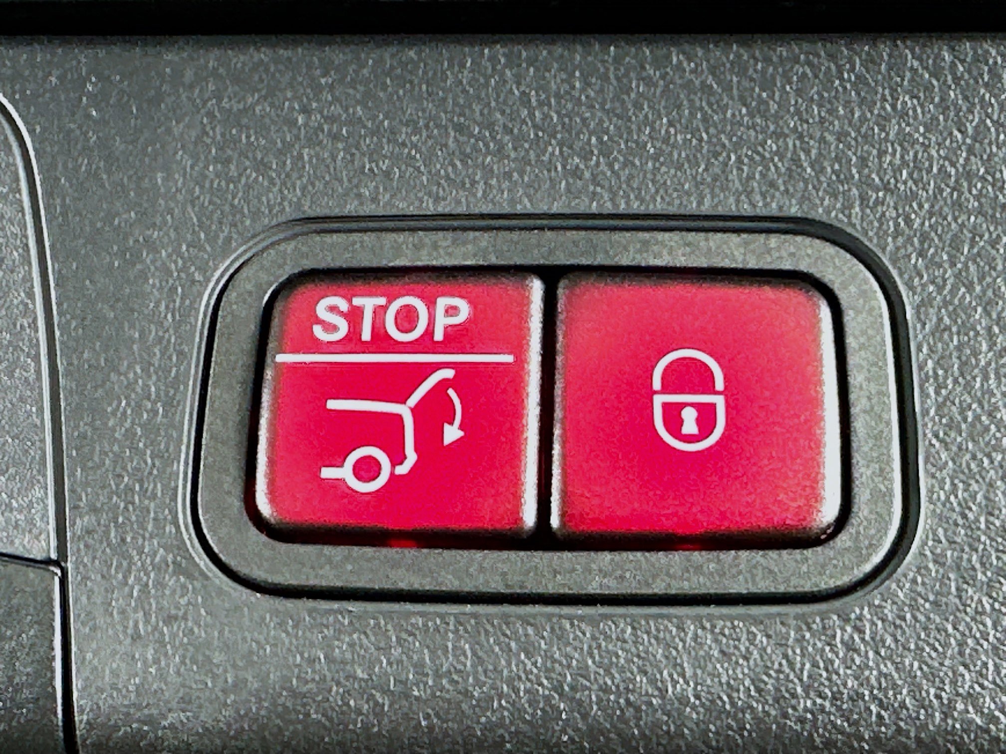Used 2024 Mercedes-Benz EQB 250+ image 30