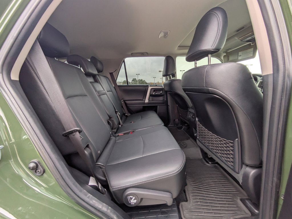 Used 2022 Toyota 4Runner Limited AWD/4WD image 29