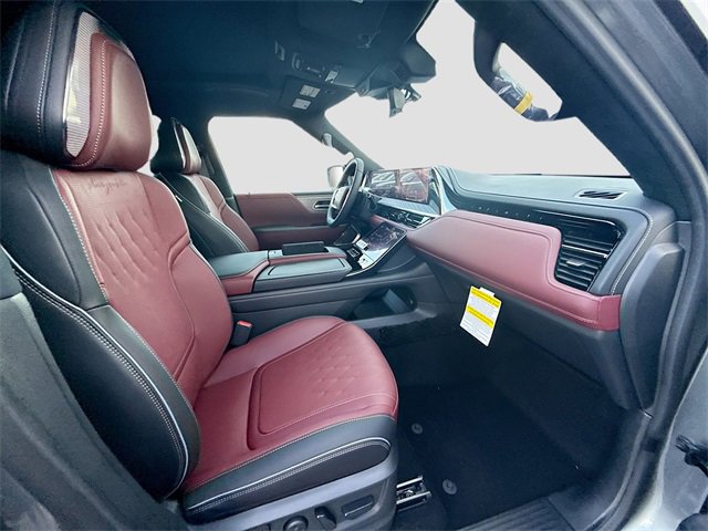 New 2026 INFINITI QX80 Autograph w/ Premium Cargo Package image 24