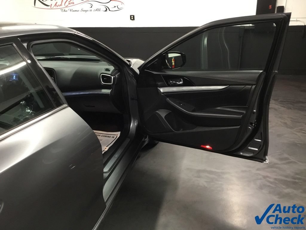 Used 2016 Nissan Maxima 3.5 SL FWD image 38