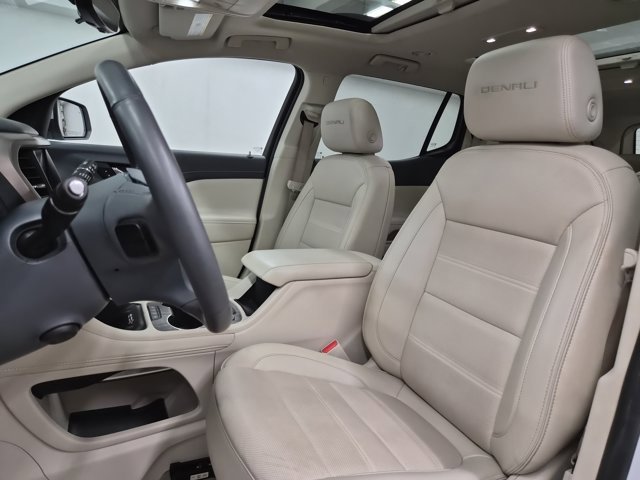 Used 2023 GMC Acadia Denali w/ Denali Technology Package image 23