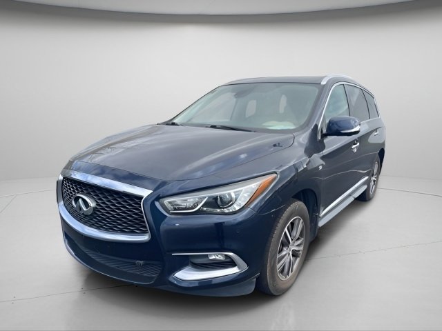 Used 2019 INFINITI QX60 Luxe w/ Essential Package image 2