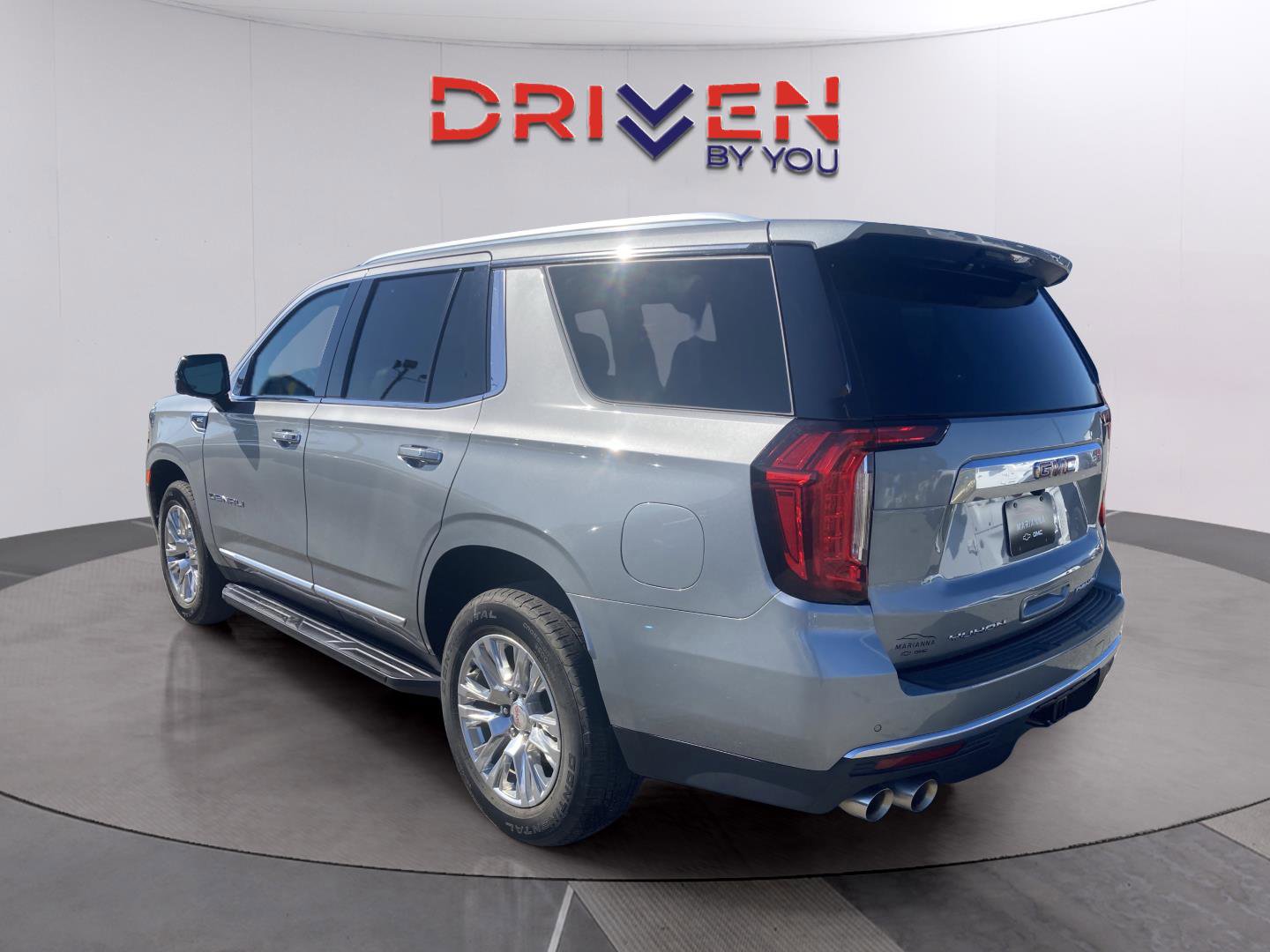 Used 2023 GMC Yukon Denali image 3