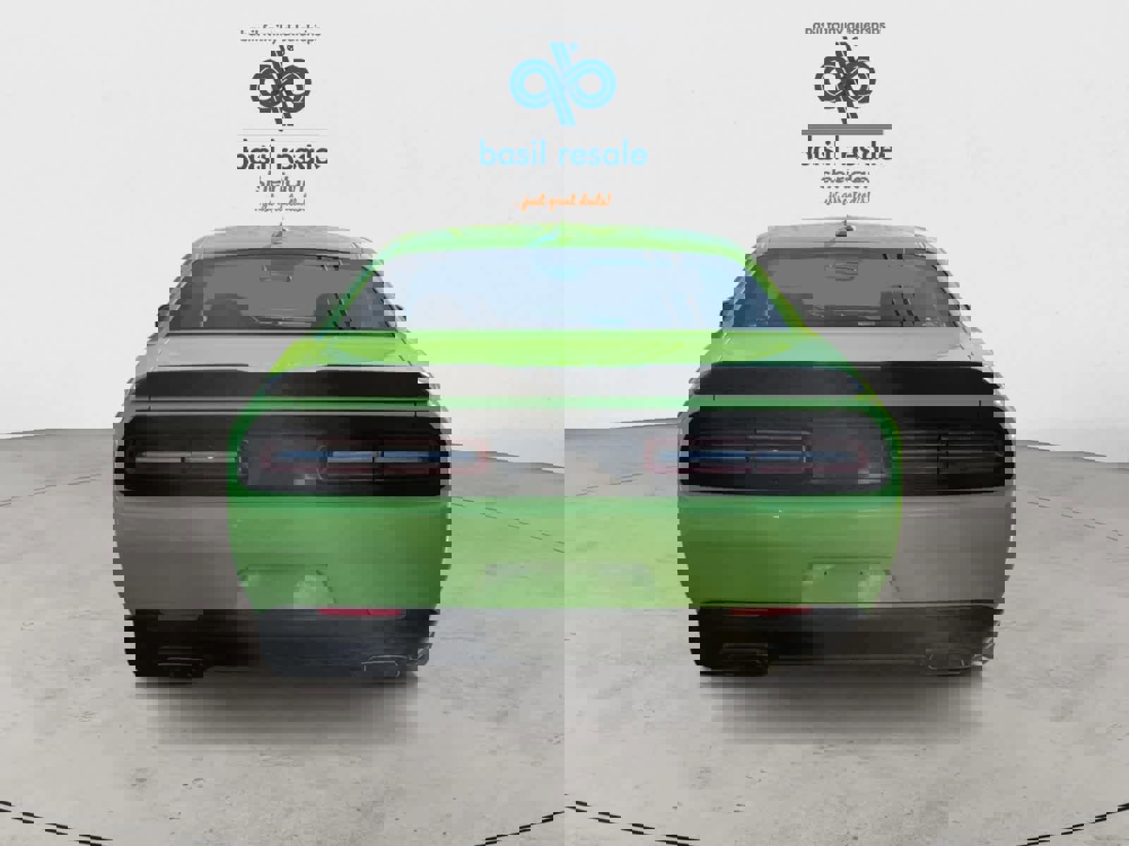 Used 2023 Dodge Challenger R/T w/ Plus Package image 7