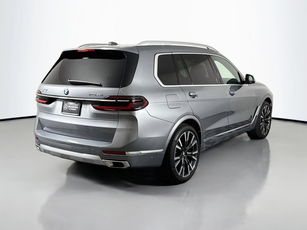 Used 2024 BMW X7 xDrive40i w/ Premium Package AWD/4WD image 7
