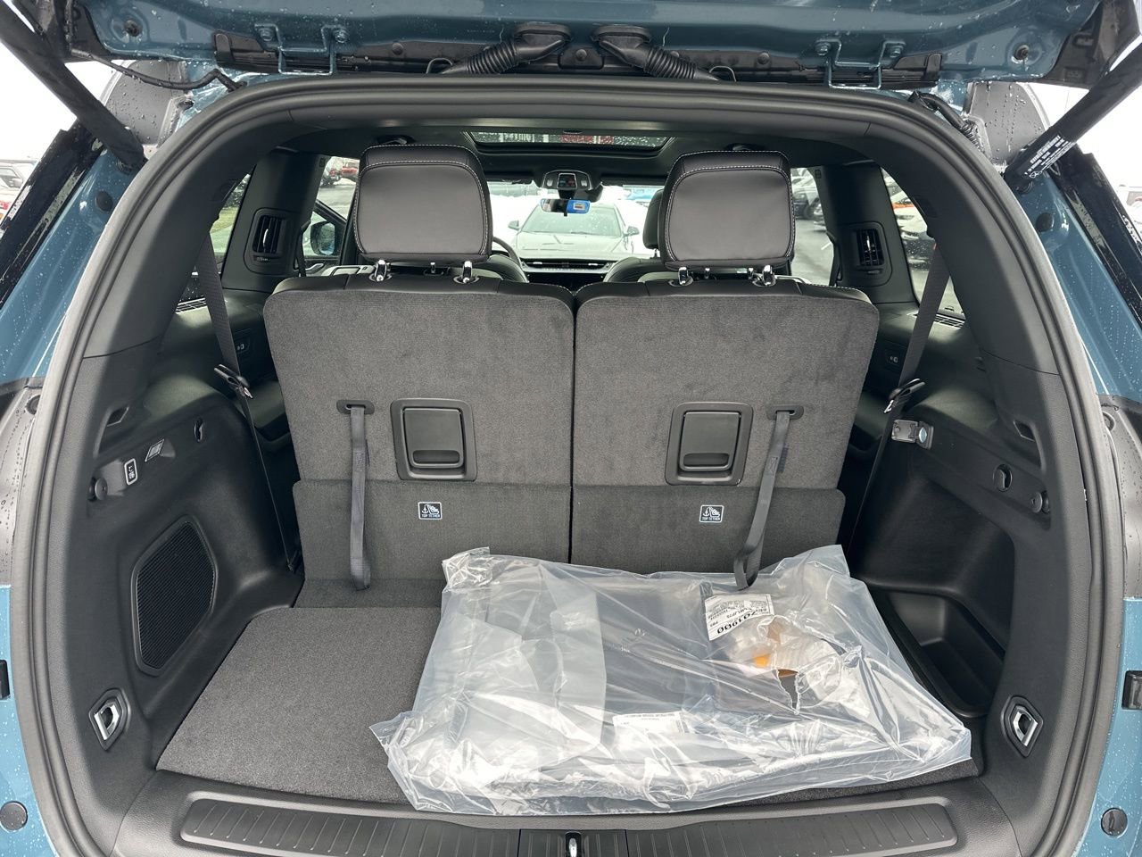 New 2026 Jeep Grand Cherokee L Limited image 24