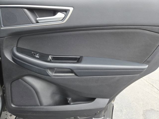 Used 2018 Ford Edge SEL AWD/4WD image 21