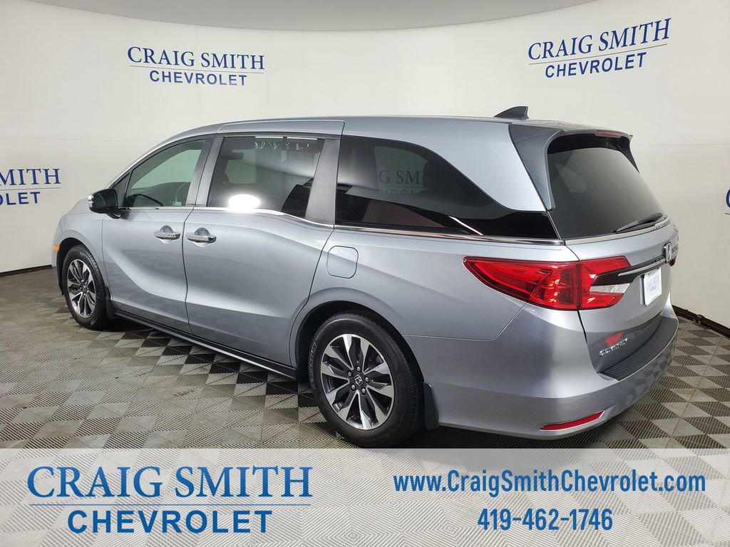 Used 2024 Honda Odyssey EX-L image 3