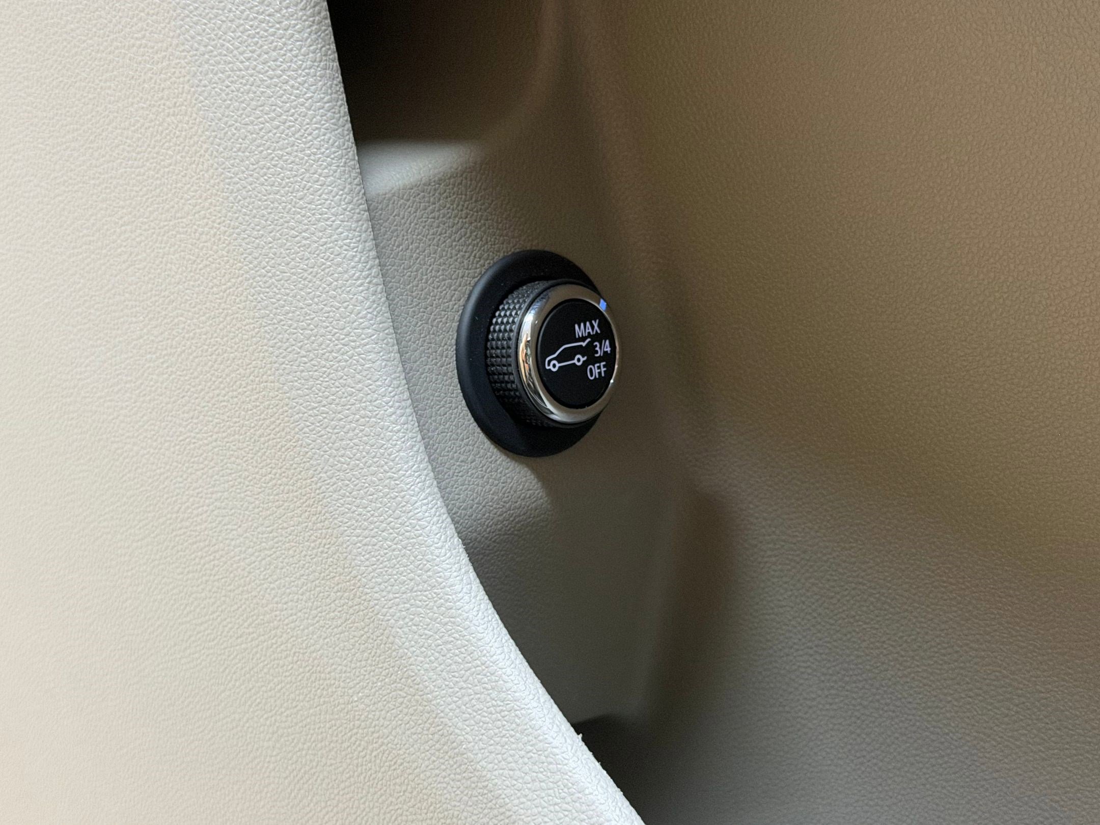 Used 2023 Cadillac XT4 Luxury FWD image 18