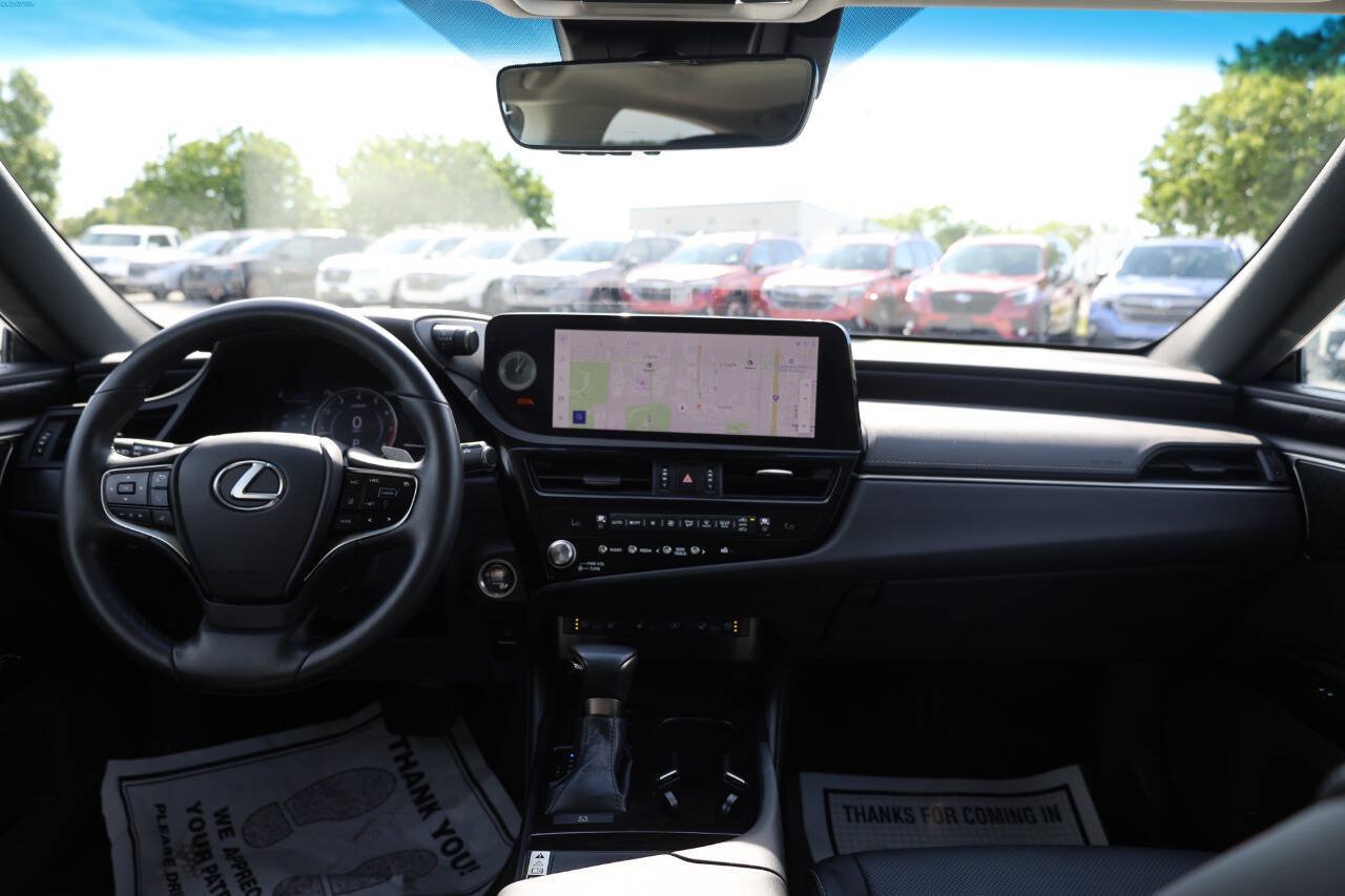 Used 2023 Lexus ES 250 w/ Premium Package AWD/4WD image 14