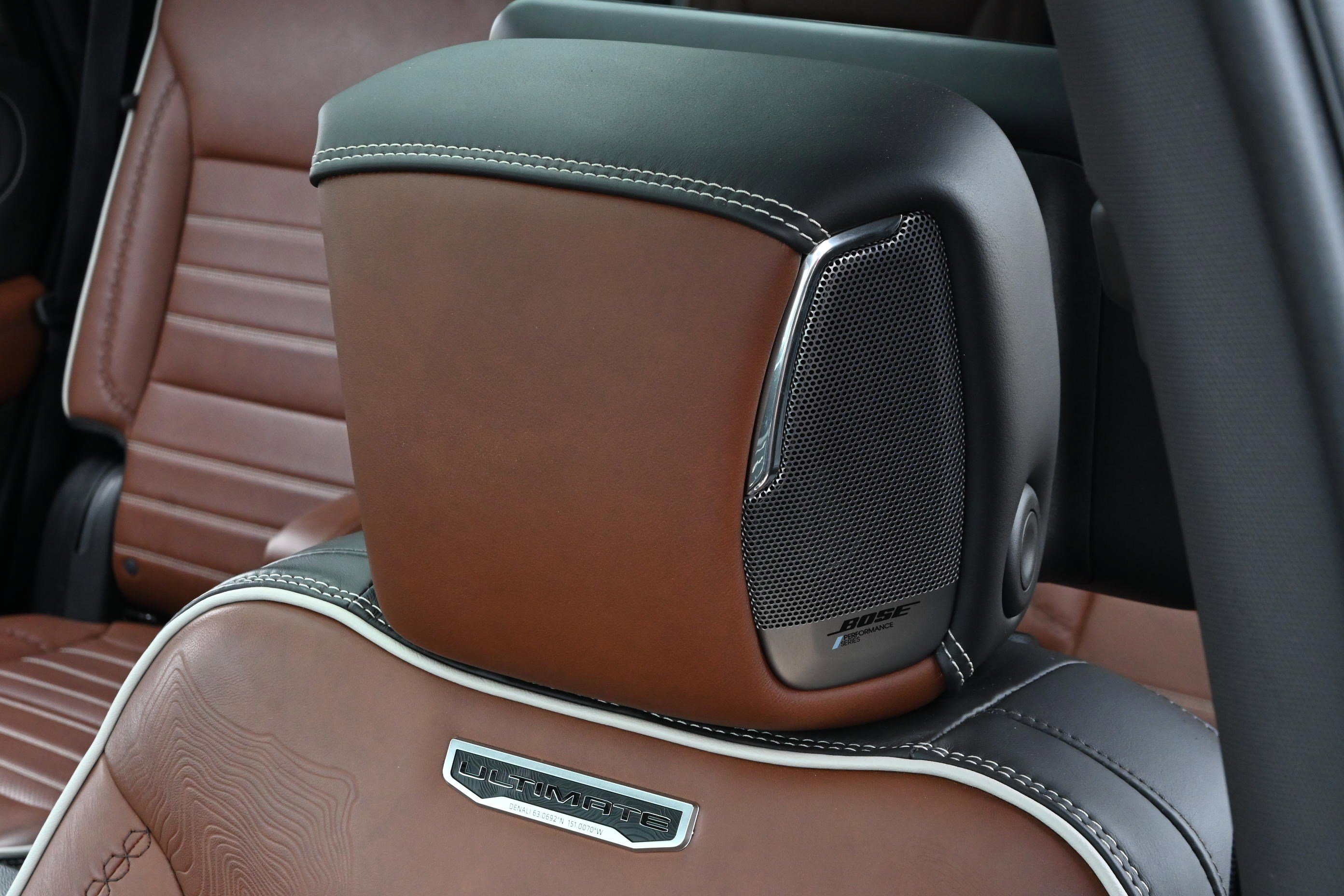 Used 2023 GMC Yukon Denali Ultimate AWD/4WD image 22