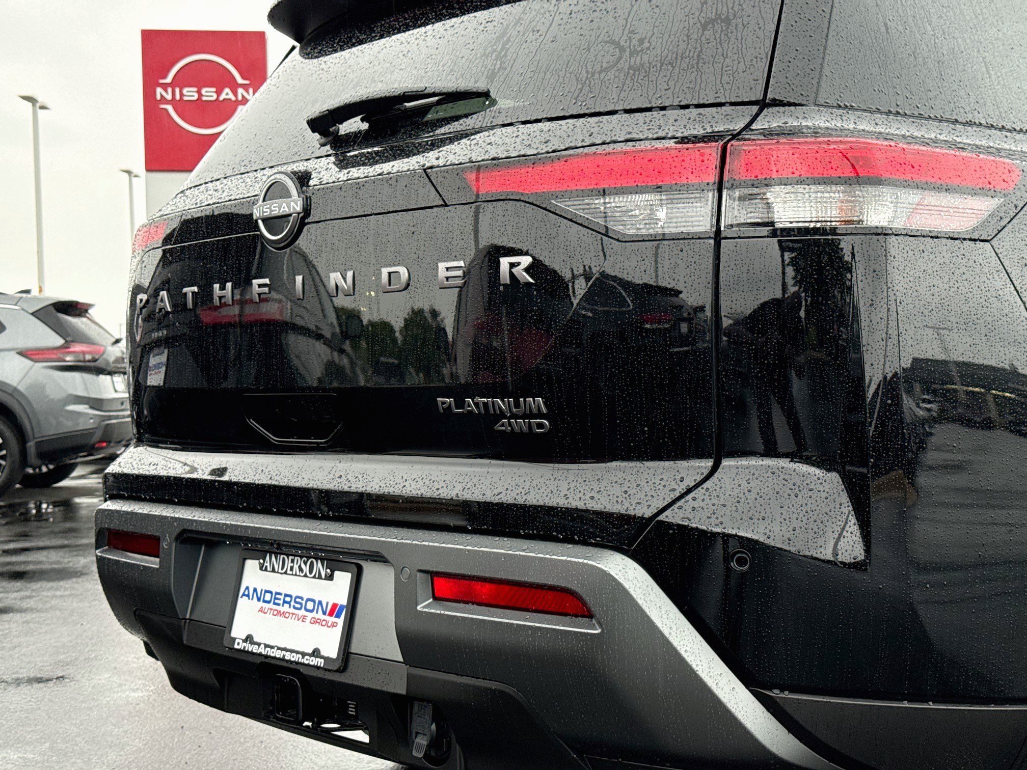 New 2026 Nissan Pathfinder Platinum AWD/4WD image 16