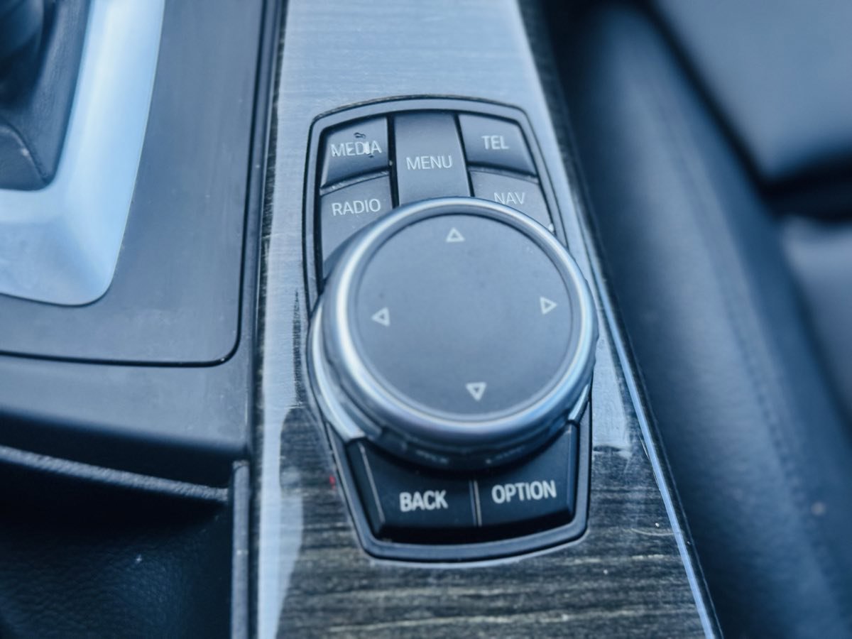 Used 2016 BMW 328i Sedan image 31