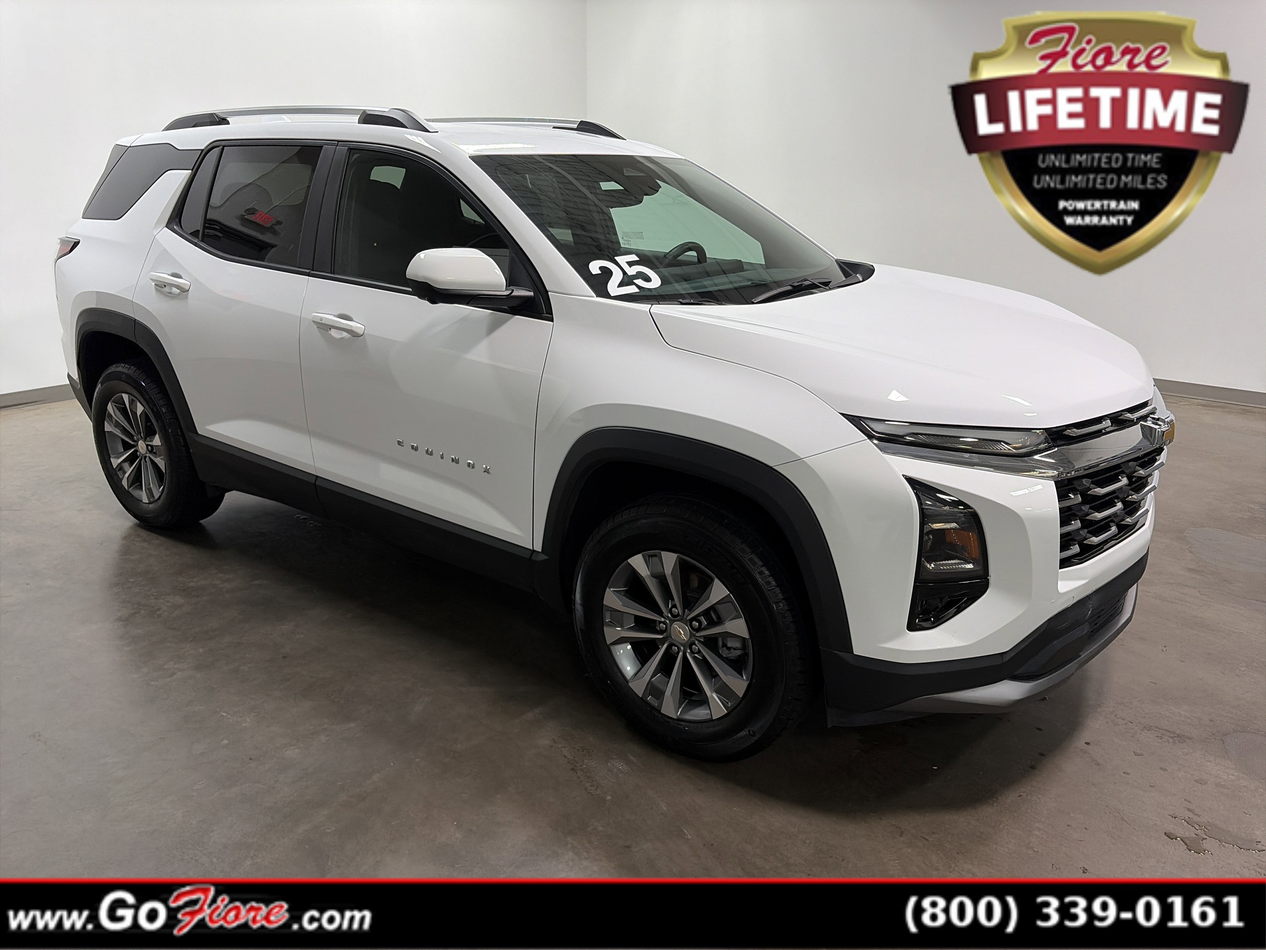 Used 2025 Chevrolet Equinox LT w/ Convenience Package II image 1