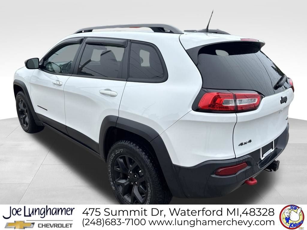 Used 2016 Jeep Cherokee Trailhawk w/ Comfort/Convenience Group AWD/4WD image 6
