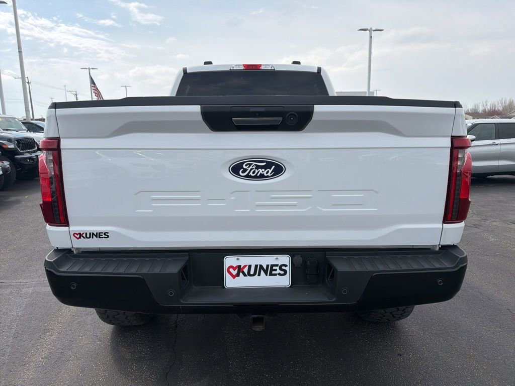 Used 2024 Ford F150 XLT w/ Tow/Haul Package image 4