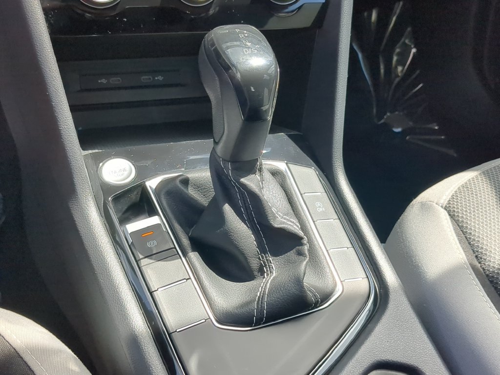 Certified 2023 Volkswagen Taos S FWD image 22