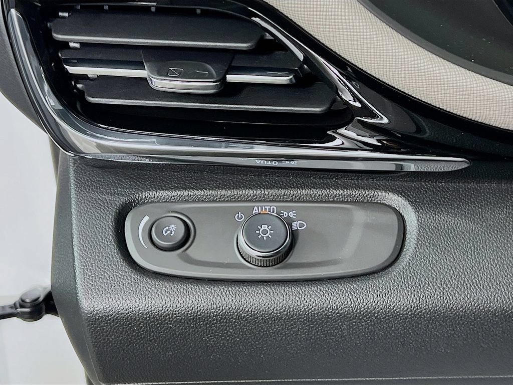New 2026 Buick Envista Preferred FWD image 9
