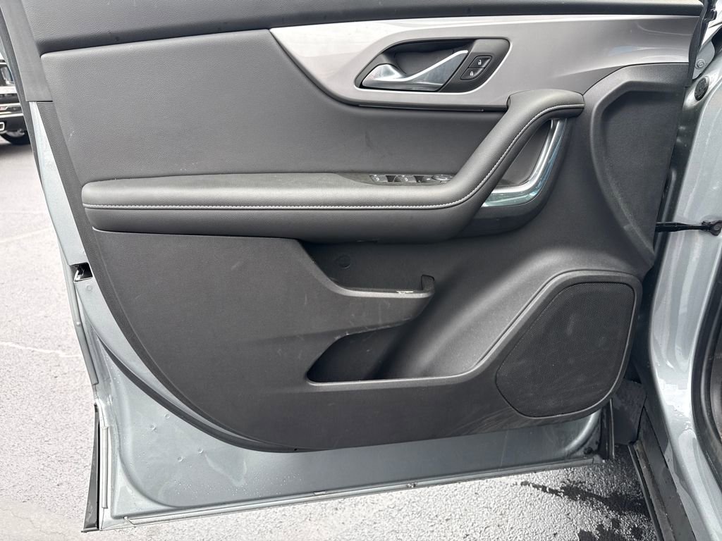 Used 2023 Chevrolet Blazer LT w/ LPO, Floor Liner Package image 12