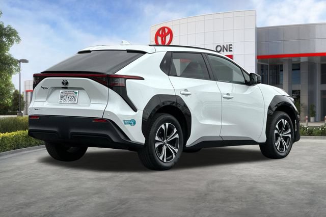 Certified 2025 Toyota bZ4X FWD image 5