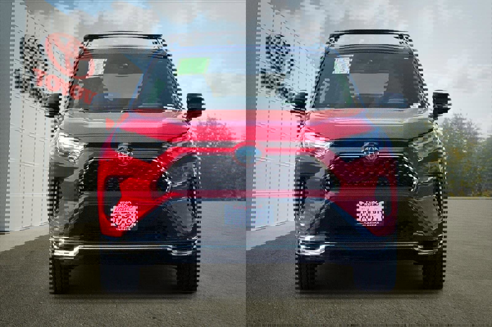 Certified 2023 Toyota RAV4 XSE w/ Weather Package image 8