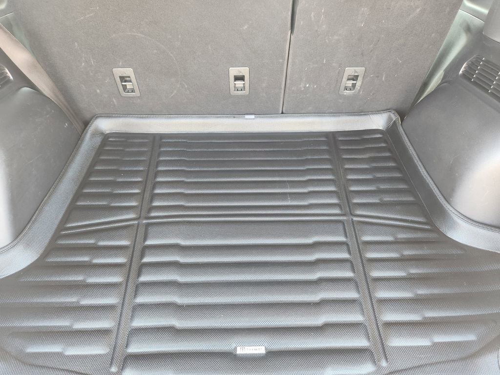 Used 2022 Ford Escape Titanium w/ Titanium Premium Package image 32