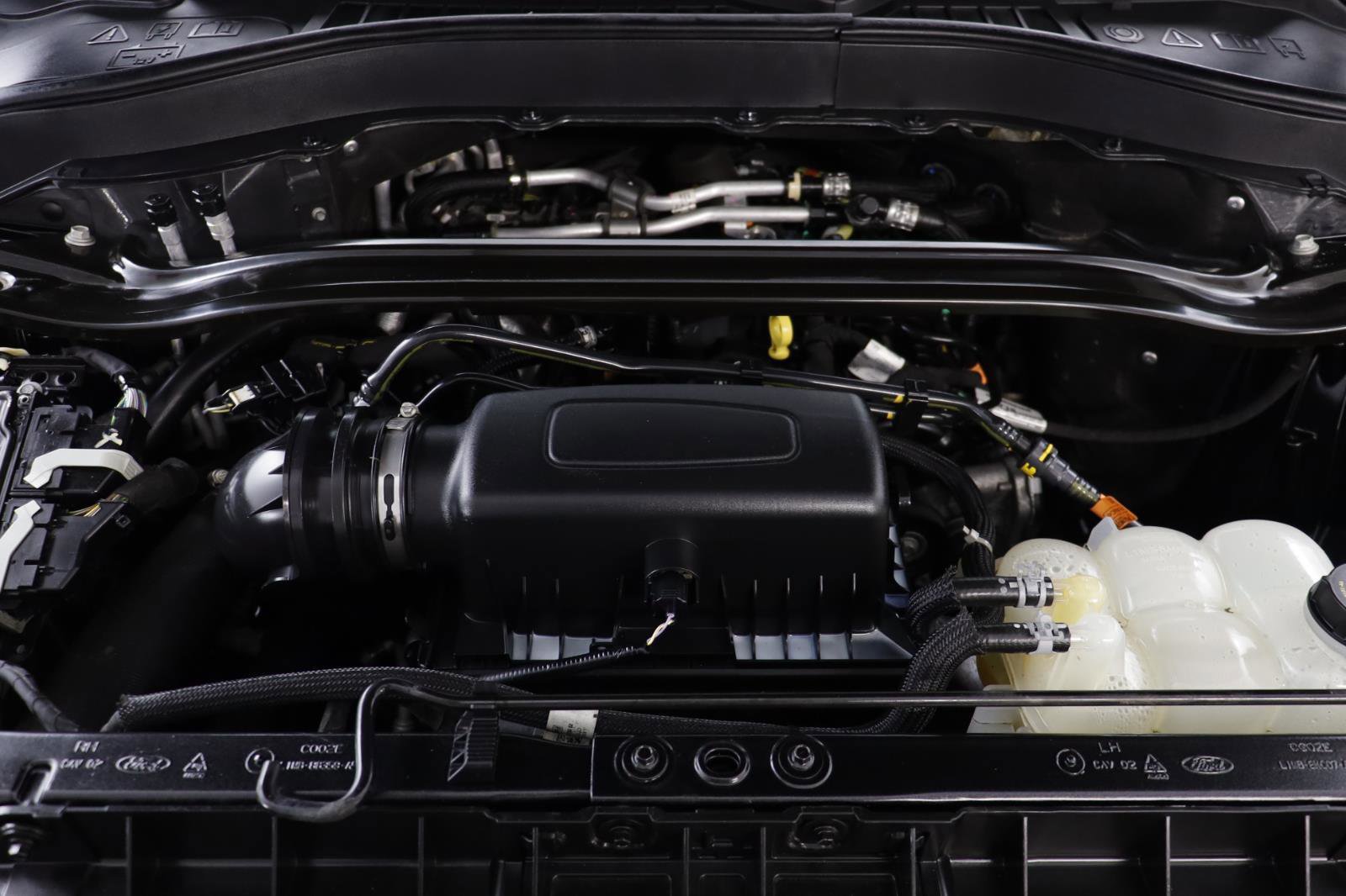 Used 2021 Ford Explorer Limited w/ Equipment Group 301A image 24