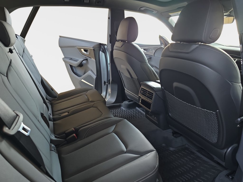 New 2026 Audi Q8 Prestige AWD/4WD image 11