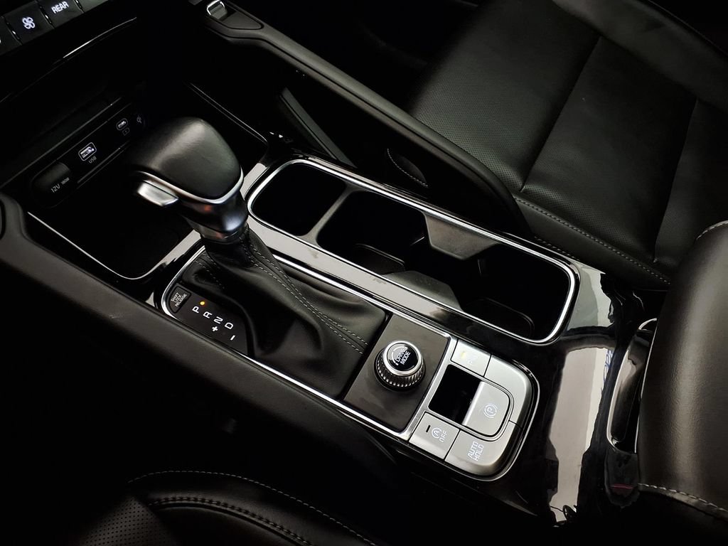 Used 2025 Kia Telluride S FWD image 22