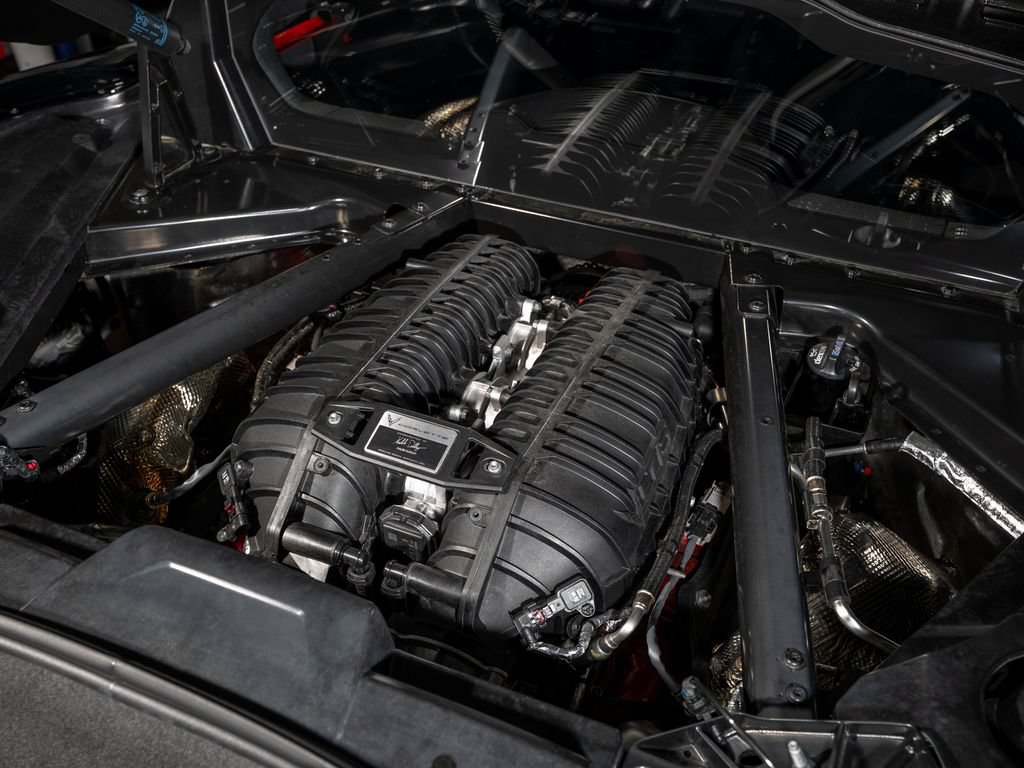 Used 2024 Chevrolet Corvette Z06 RWD image 34