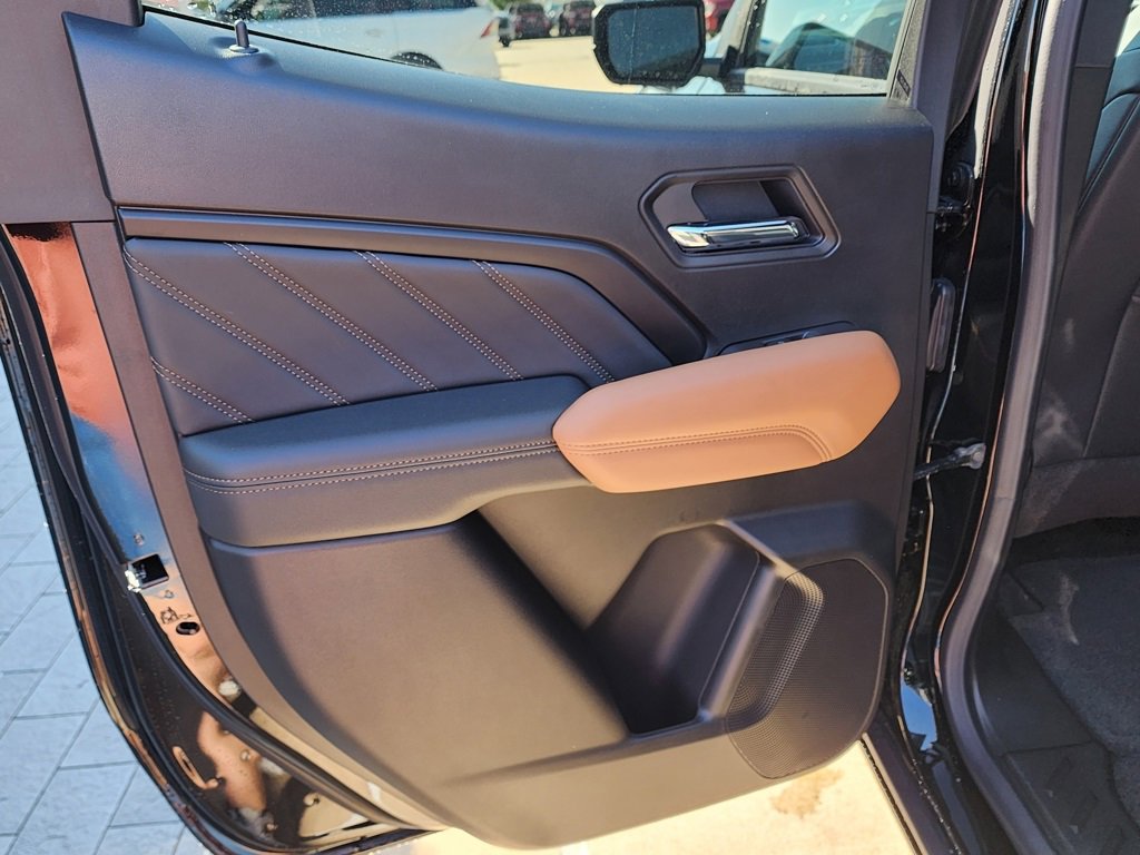 New 2026 GMC Canyon AT4 w/ Technology Plus Package image 45