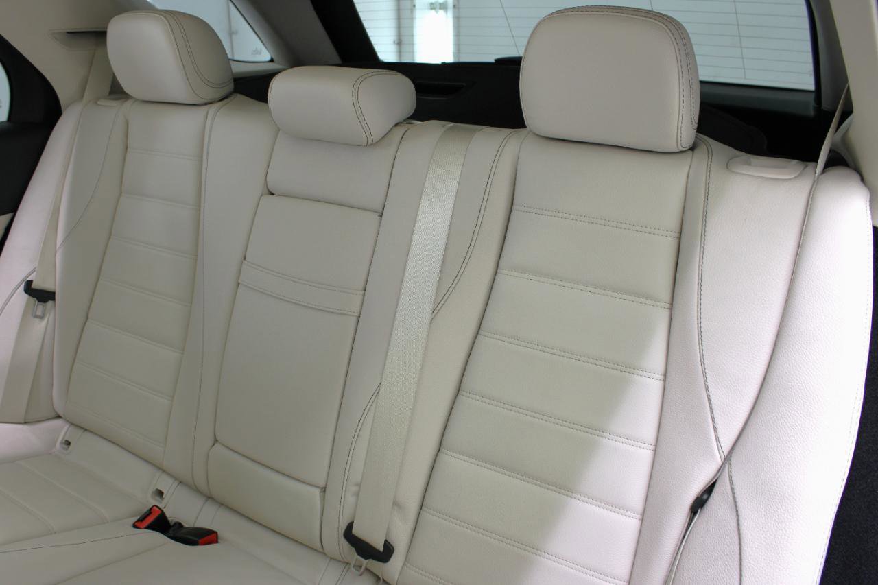 Used 2021 Mercedes-Benz GLE 450 4MATIC image 39