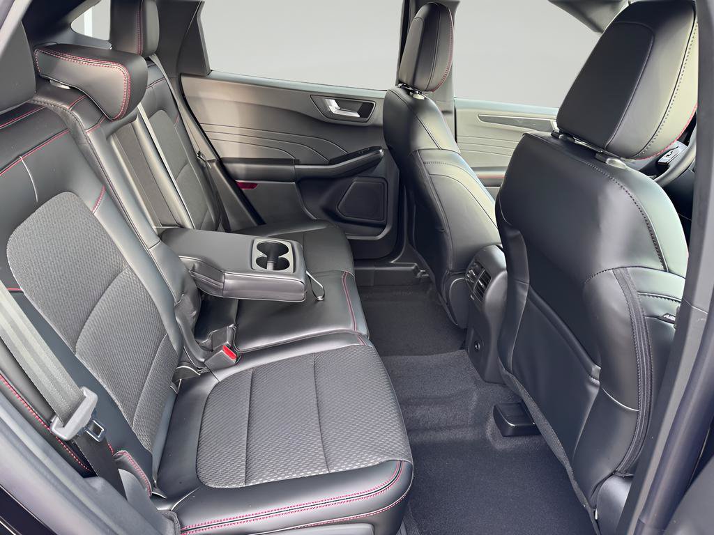New 2026 Ford Escape ST-Line w/ Cold Weather Package FWD image 30