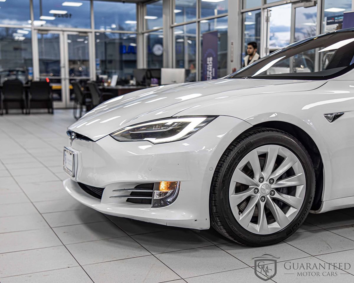 Used 2019 Tesla Model S 100D AWD/4WD image 5