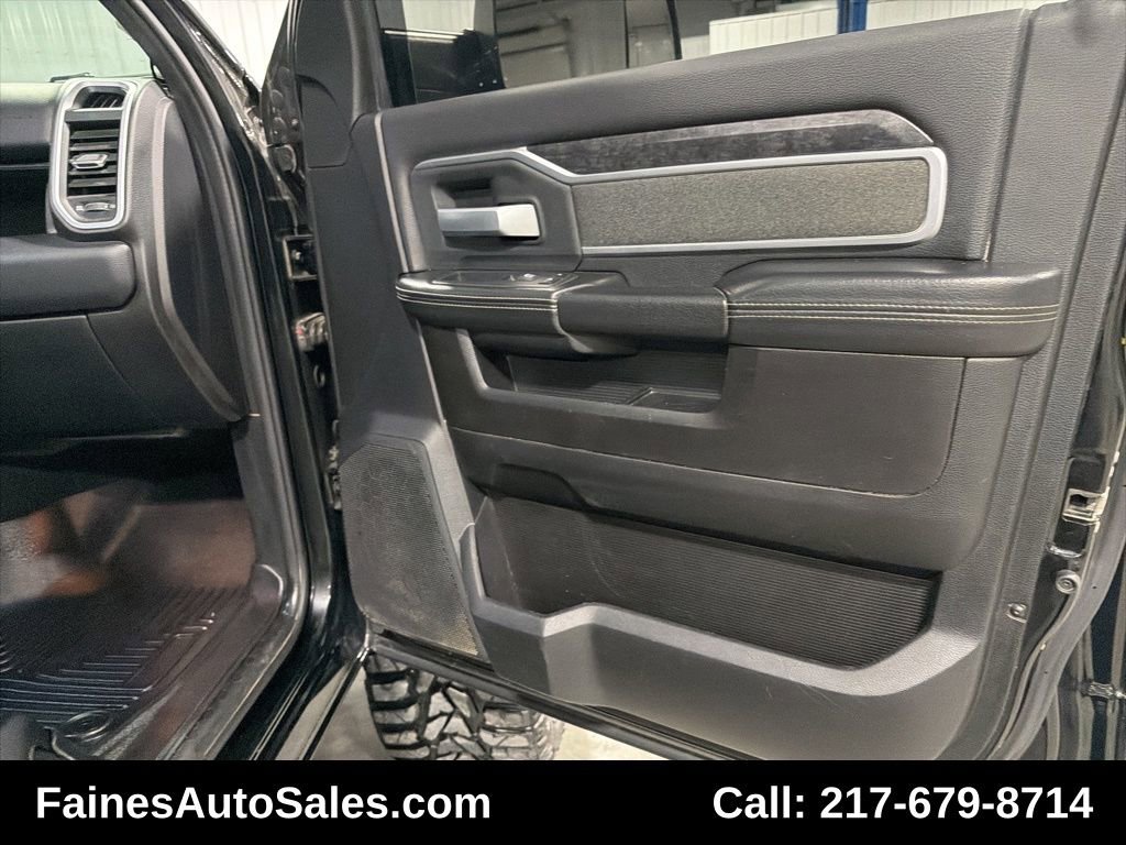 Used 2019 RAM 2500 Big Horn w/ Black Appearance Package image 75
