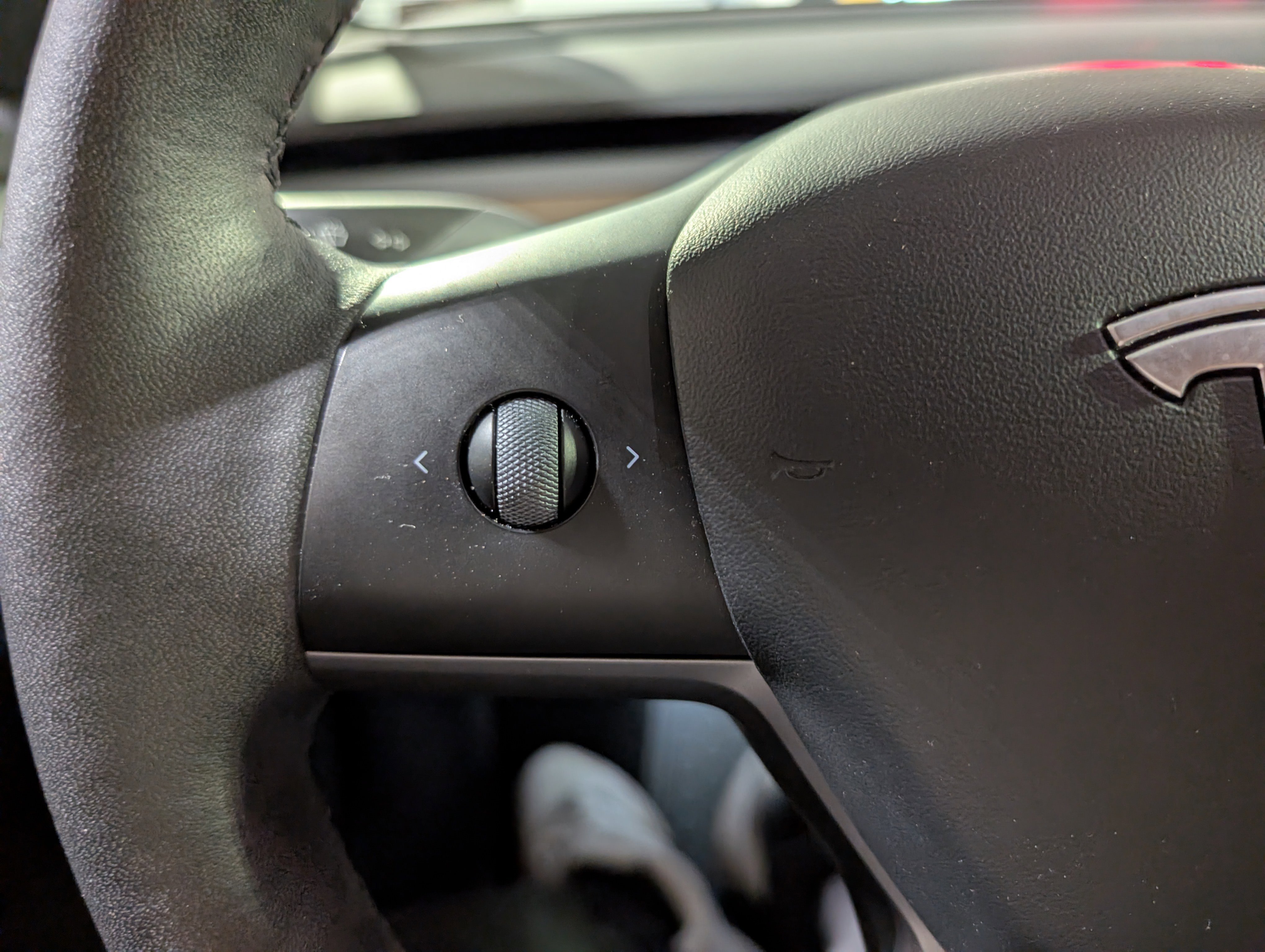 Used 2022 Tesla Model 3 Long Range AWD/4WD image 27