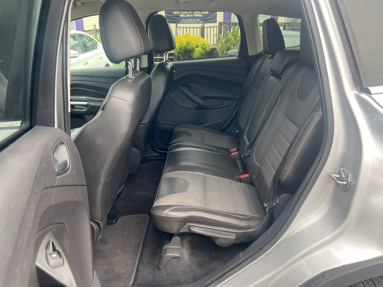 Used 2016 Ford Escape SE w/ SE Chrome Package FWD image 13