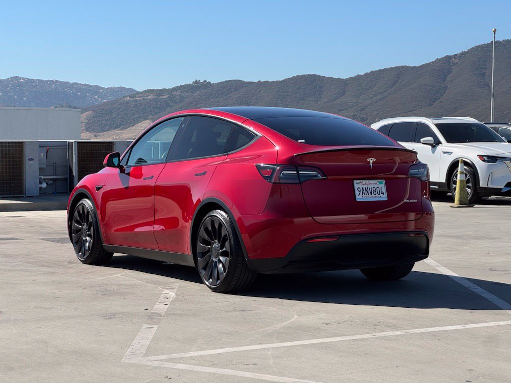 Used 2022 Tesla Model Y Performance AWD/4WD image 30