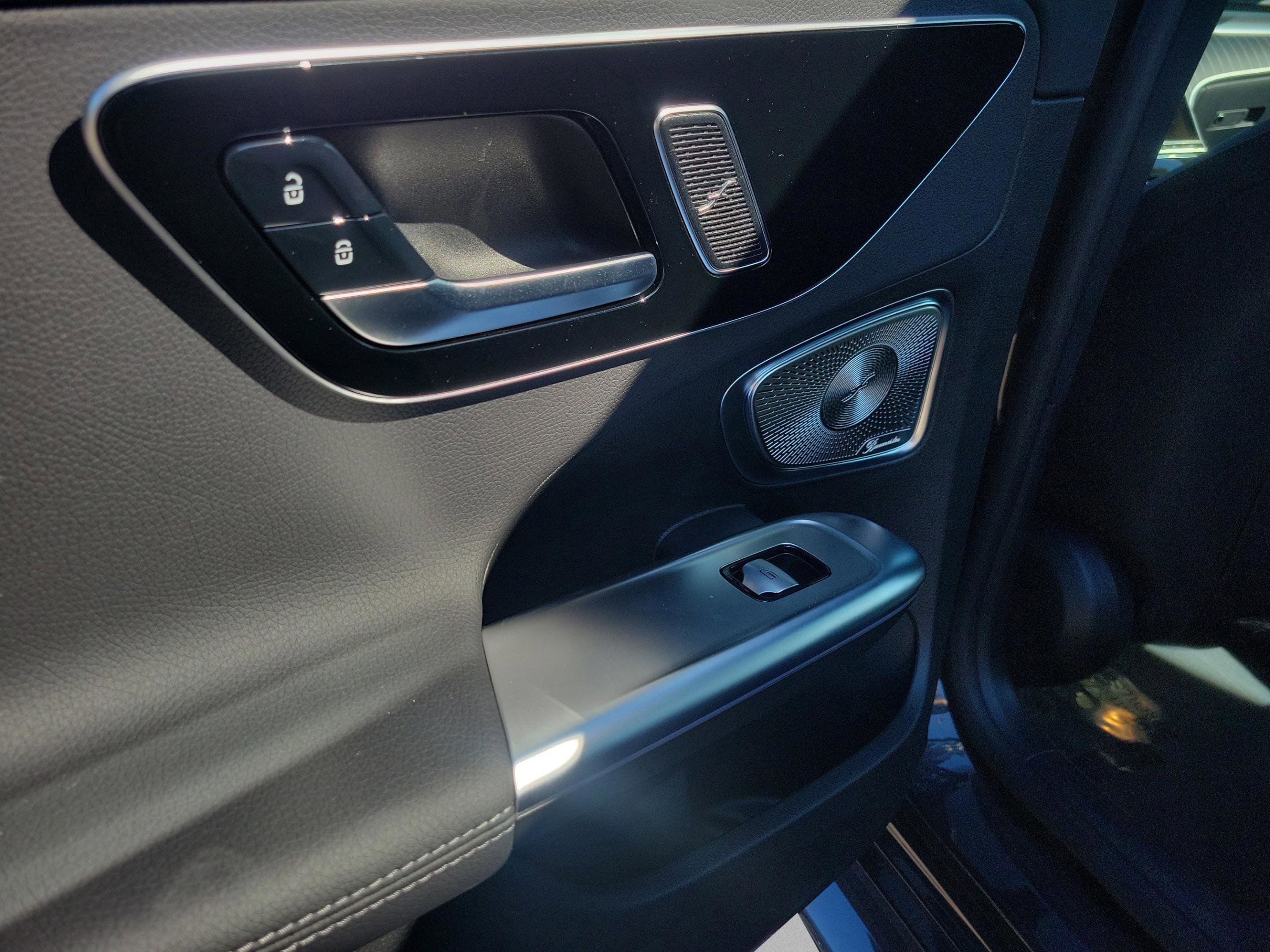 Certified 2026 Mercedes-Benz C 300 Sedan image 6