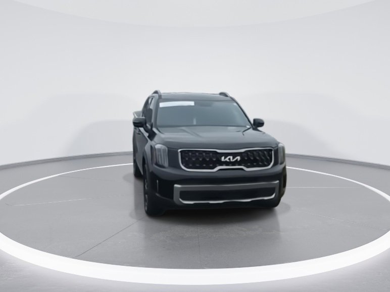 Used 2023 Kia Telluride EX X-Line image 2