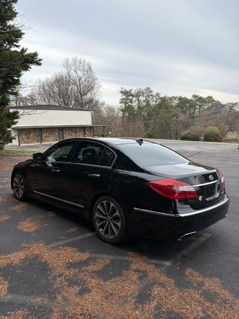 Used 2013 Hyundai Genesis 5.0 R-Spec image 7