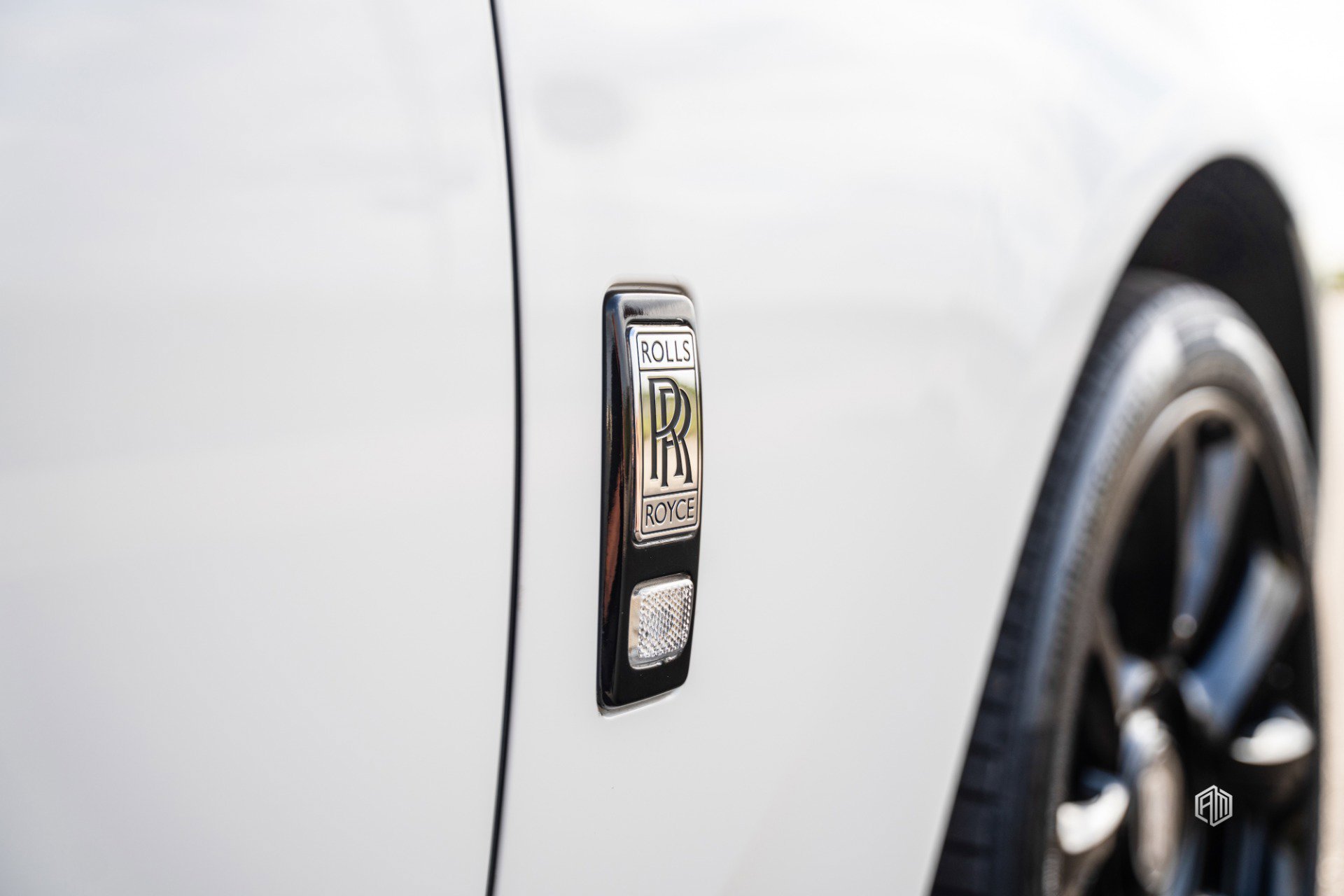 Used 2016 Rolls-Royce Ghost image 18