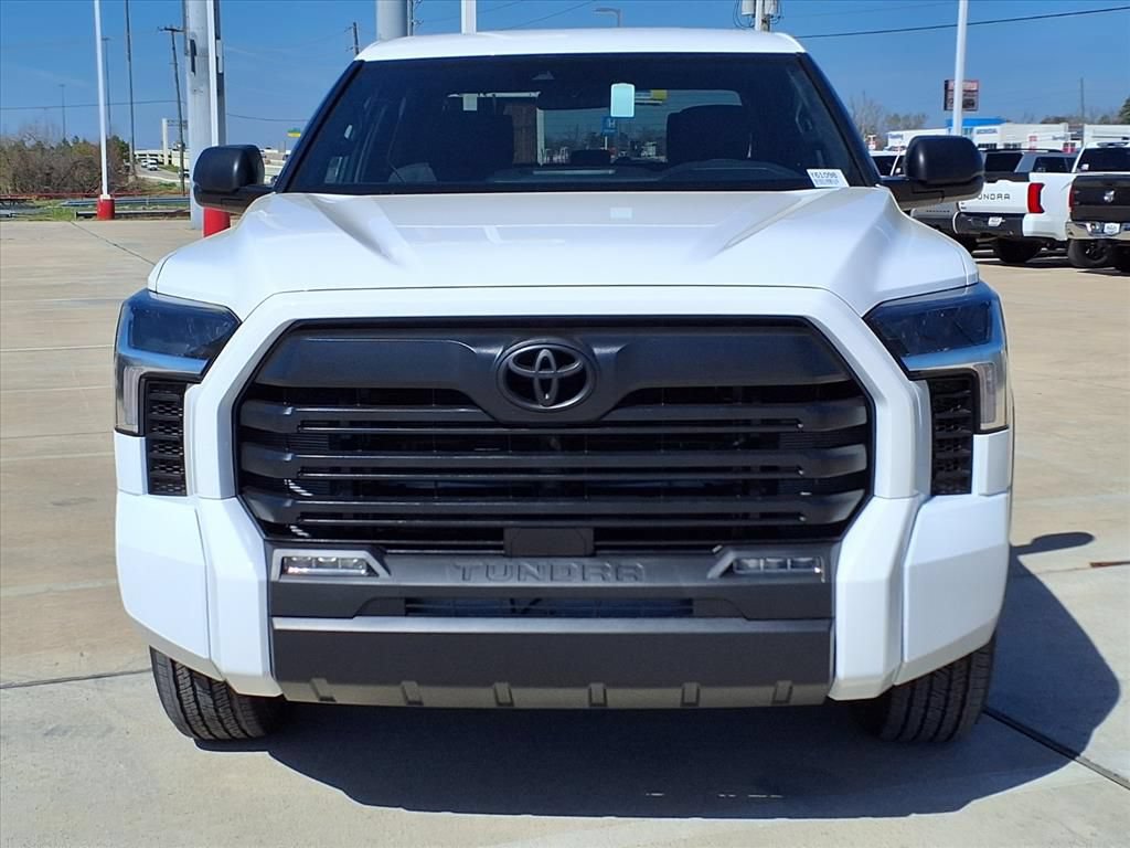 Used 2026 Toyota Tundra SR5 w/ SX Package RWD image 4