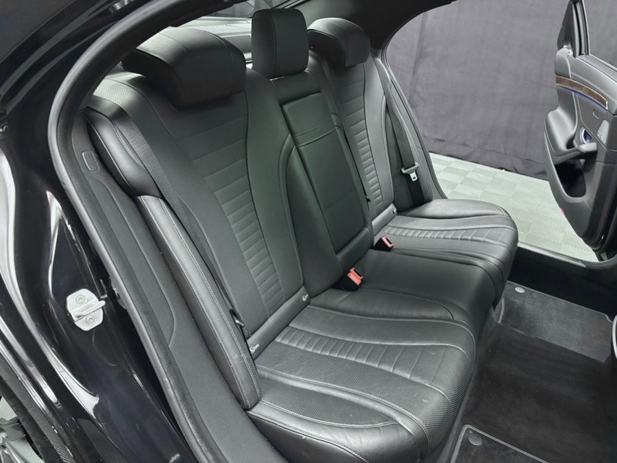 Used 2015 Mercedes-Benz S 550 4MATIC Sedan image 33