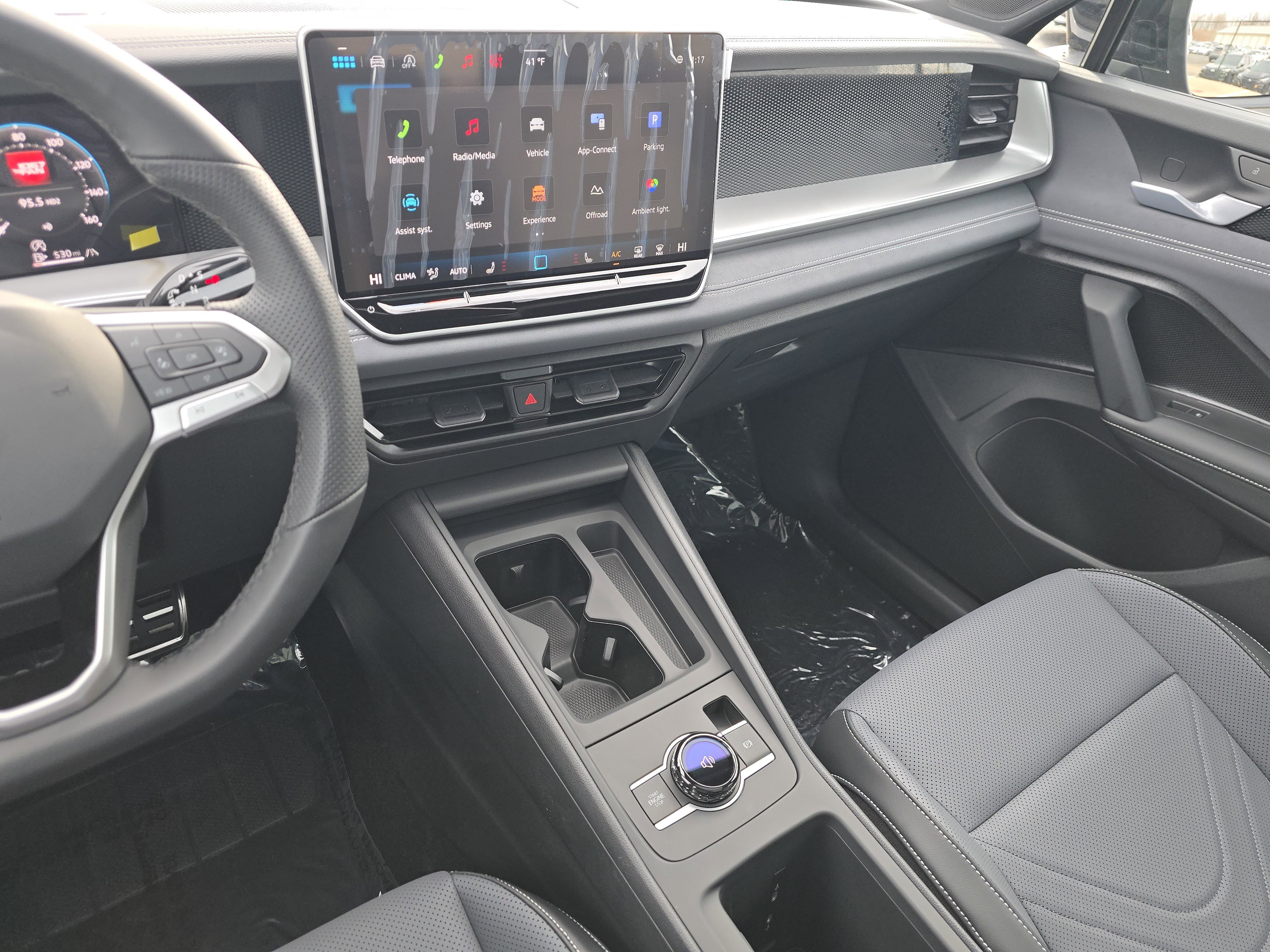 New 2026 Volkswagen Tiguan SE R-Line image 22