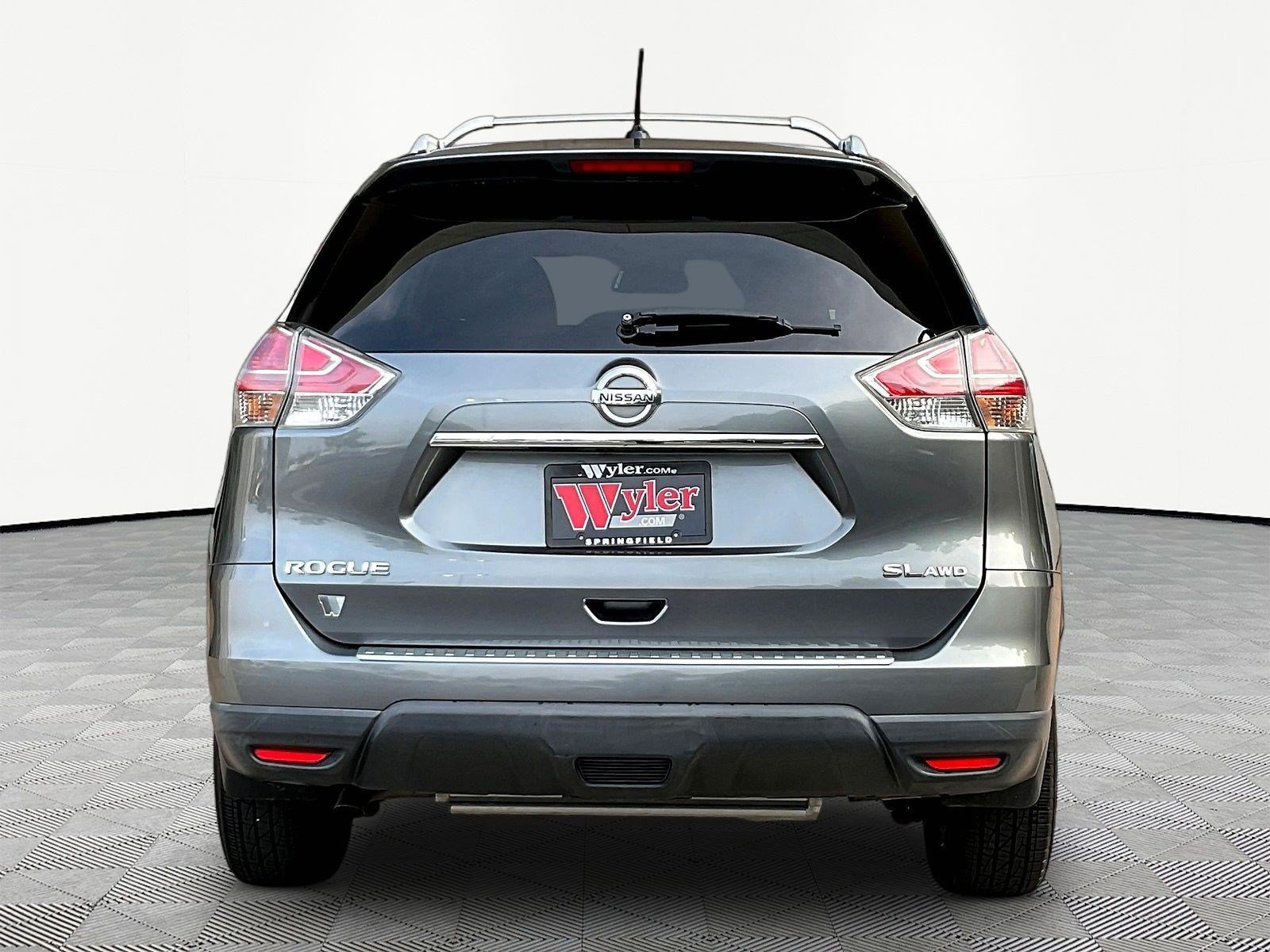 Used 2015 Nissan Rogue SL AWD/4WD image 5
