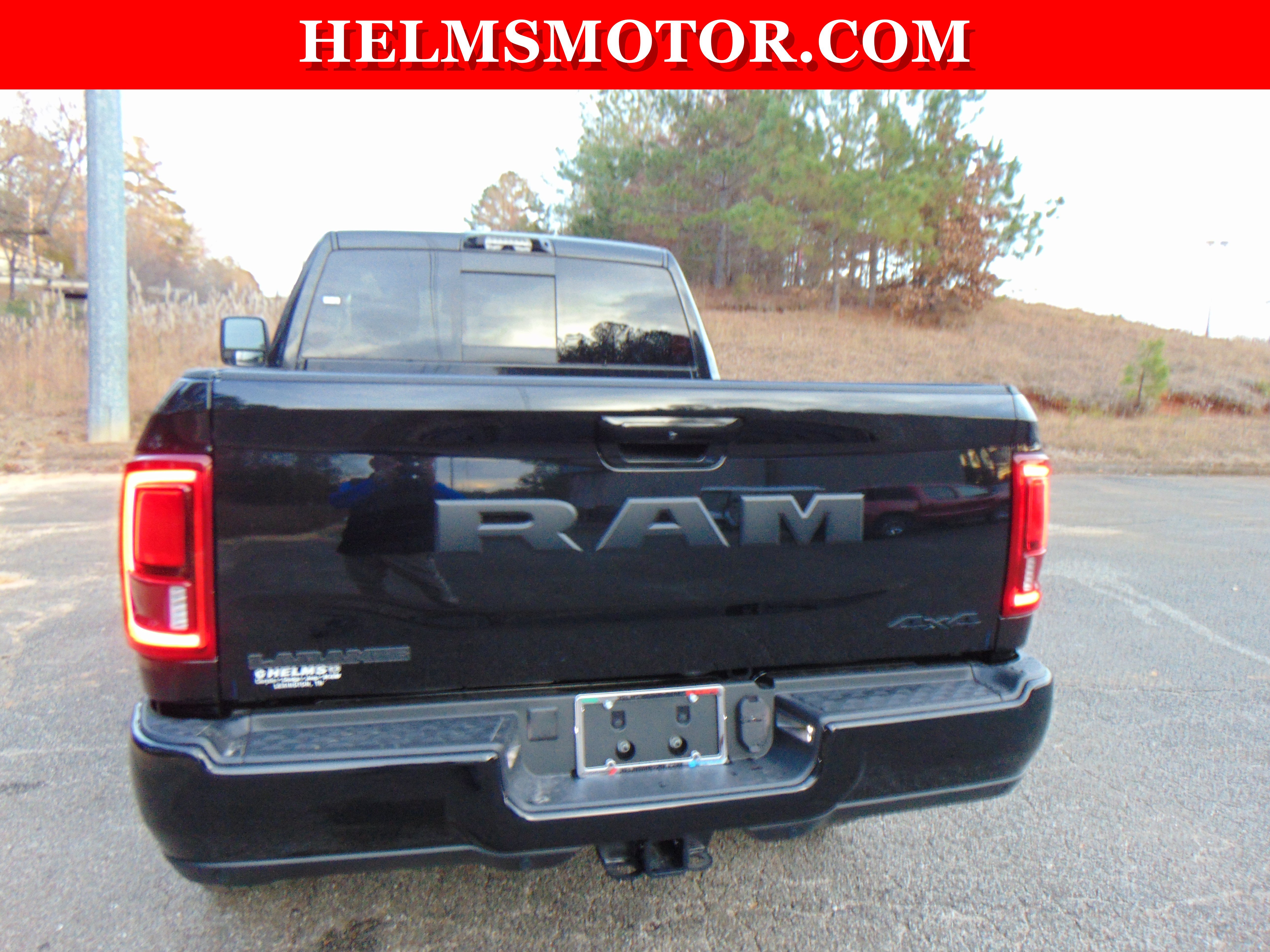 New 2026 RAM 2500 Laramie AWD/4WD image 22